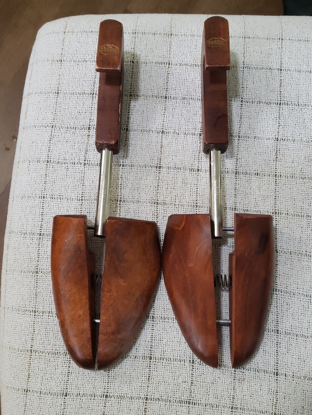 Adjustable Wooden Shoe Trees for Men - Brown